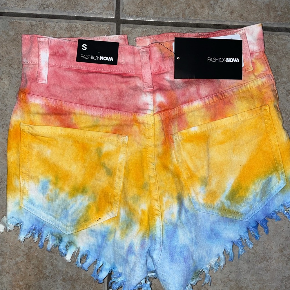Don’t be afrayed denim shorts